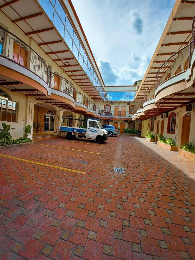 Hotel Continental Plaza サンミゲル エクステリア 写真