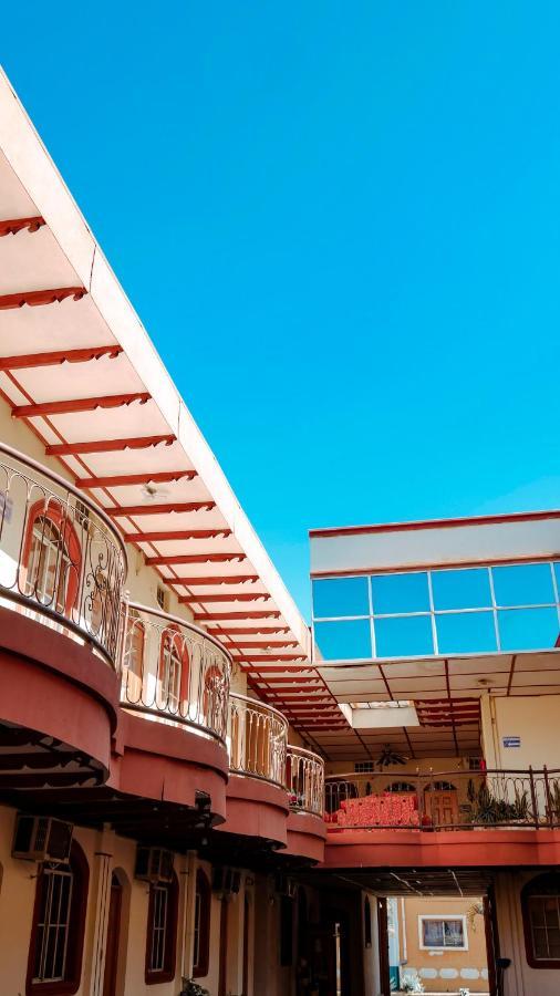 Hotel Continental Plaza サンミゲル エクステリア 写真